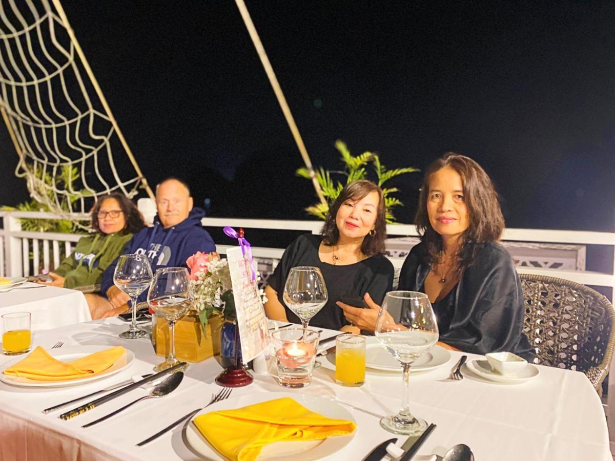 Victory Boutique Cruise Hotel Ha Long Buitenkant foto